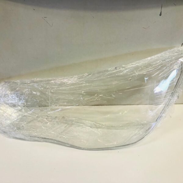 Second image of Audi A1 replacement headlight lens - Left side