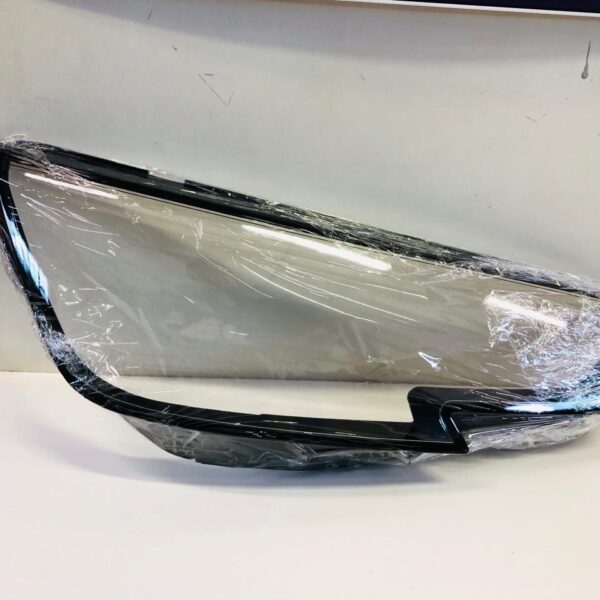 Second image of Audi A4/B9 replacement headlight lens - Right side