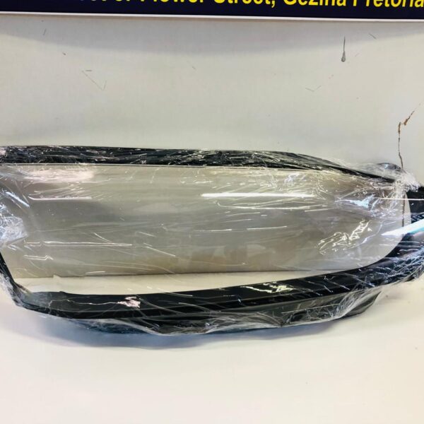 Second image of Audi A5 replacement replacement lens - Right side