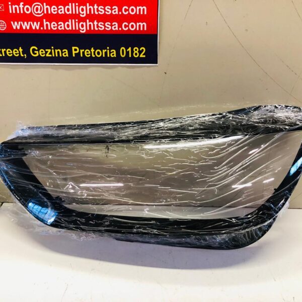 Second image of Audi Q5 replacement headlight lens - Left side