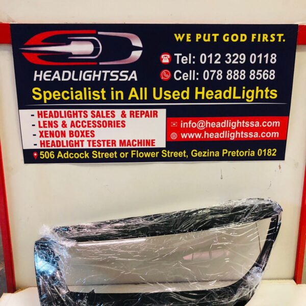 Second image of Audi Q5 replacement headlight lens - Left side