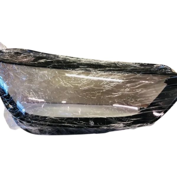 Audi Q5 replacement headlight lens - Right lens