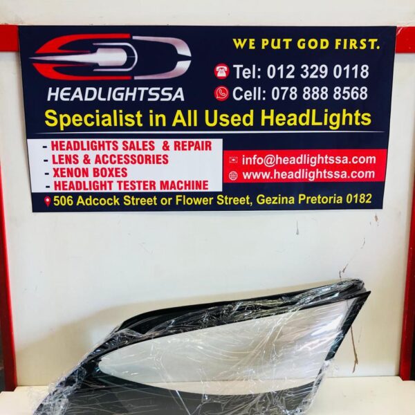 Second image of Audi TT replacement headlight lens - Left side