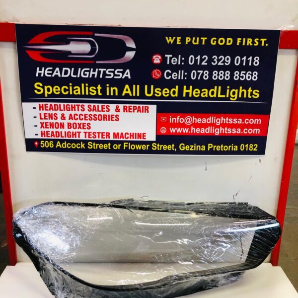 Second image of BMW G05 X5 replacement headlight lens - Right side