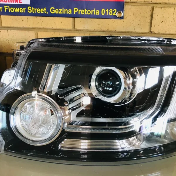 Second image of Land Rover Discovery 4 Facelift Headlight – Left Side
