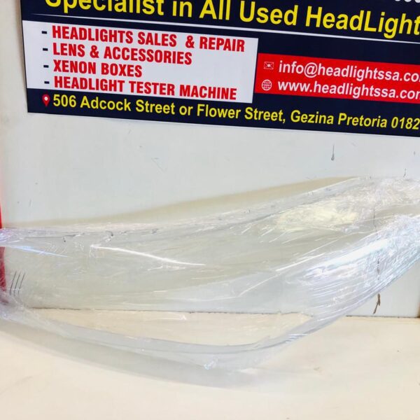 Second image of Kia Cerato replacement headlight lens - Right side