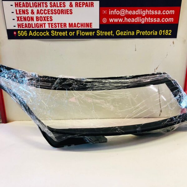 Second image of Range Rover Sport replacement headlight lens - Right side