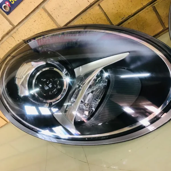 Second image of Porsche 991 / 911 Xenon Headlight – Right Side