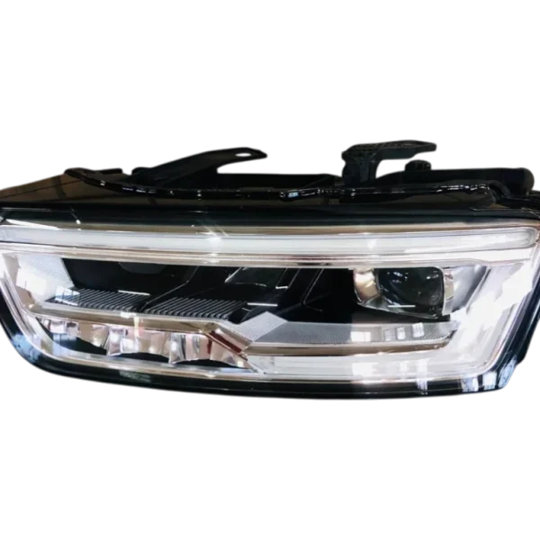 Audi RSQ3 / Q3 Xenon Headlight – Right Side
