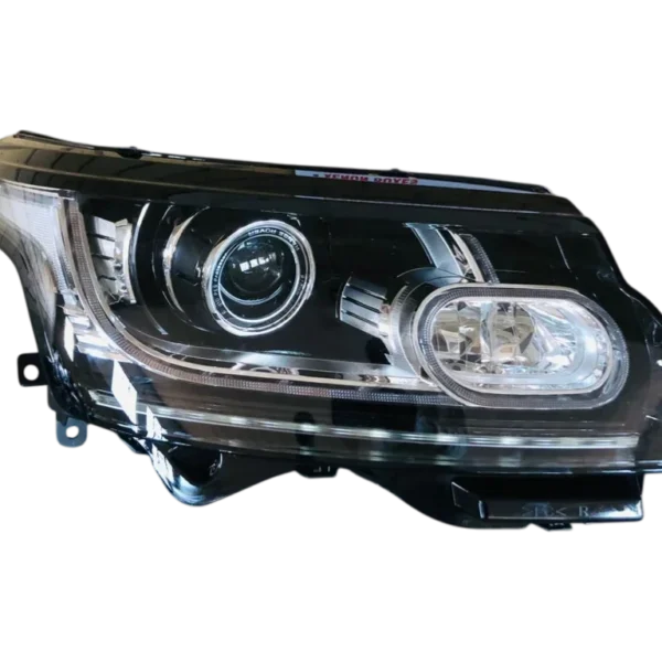 Land Rover Vogue L405 Xenon Headlight – Right Side